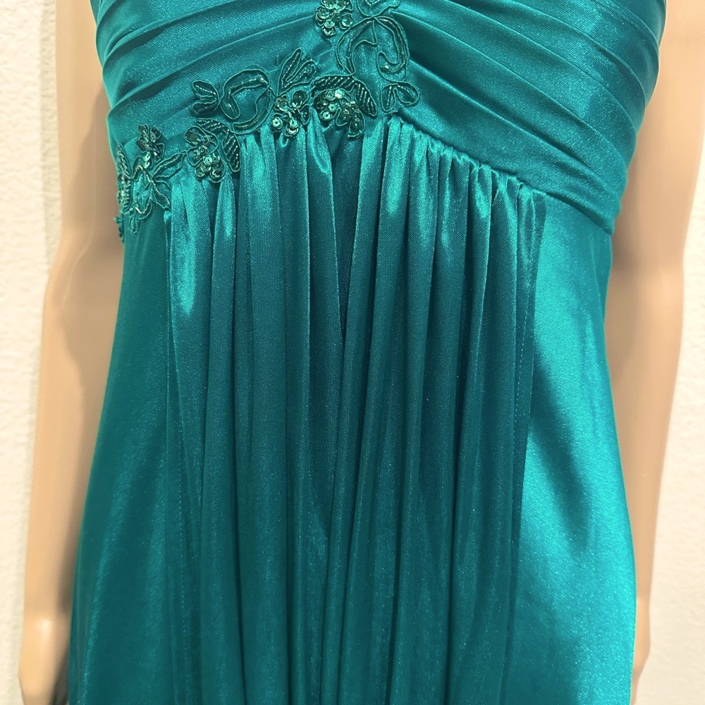 NWOT Satin Maxi Dress Green Size 5/6 - Picture 9 of 12
